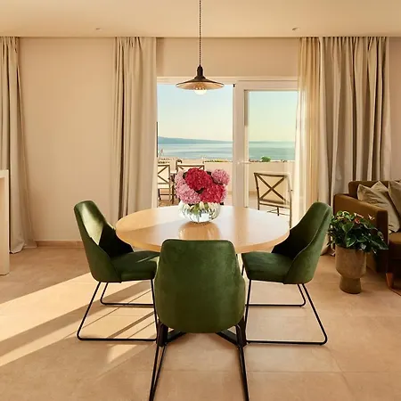 Patria With Infinity Pool Apartment