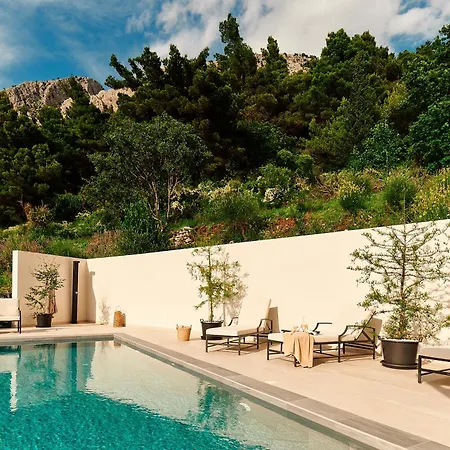 Patria With Infinity Pool
